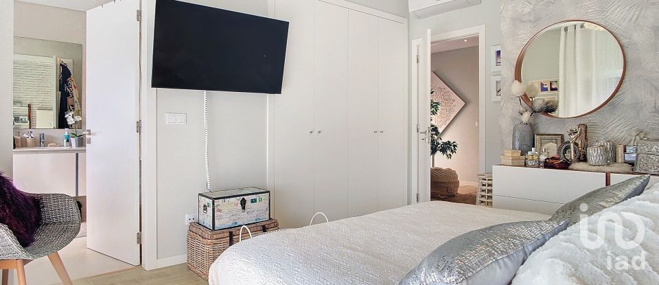 Moradia T3 em A dos Cunhados e Maceira de 166 m²