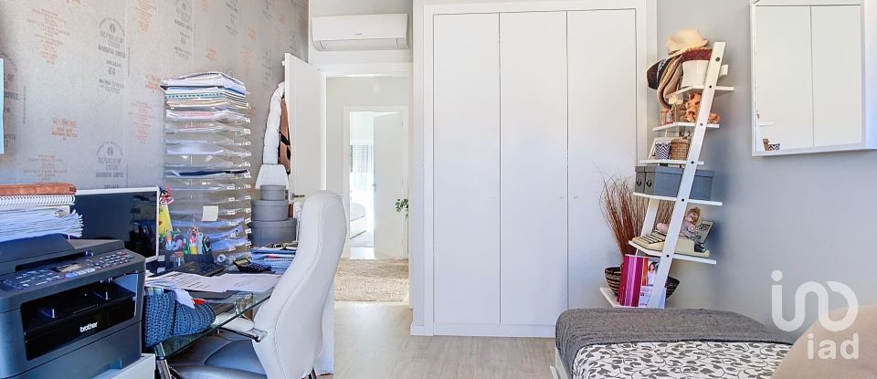 Moradia T3 em A dos Cunhados e Maceira de 166 m²