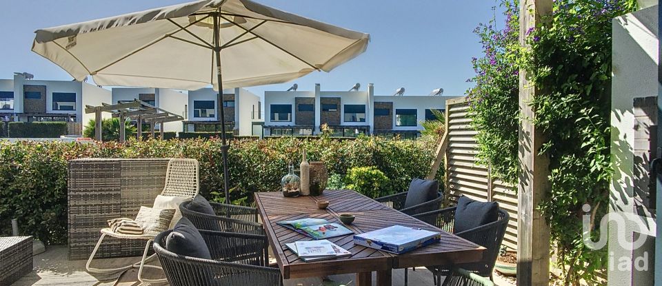 Moradia T3 em A dos Cunhados e Maceira de 166 m²