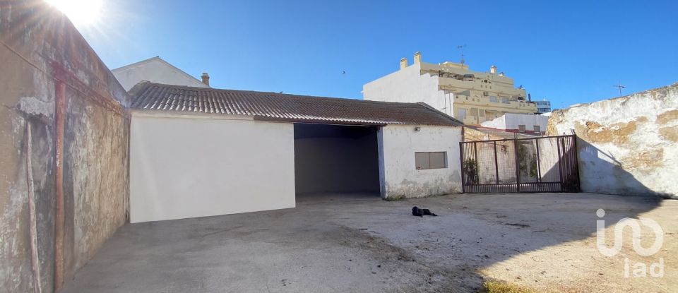 Pavillon T0 à Olhão de 228 m²