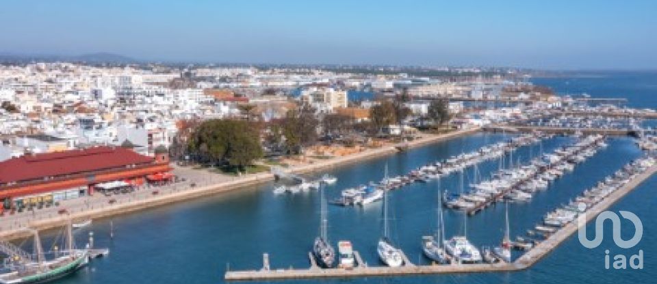 Pavillon T0 à Olhão de 228 m²