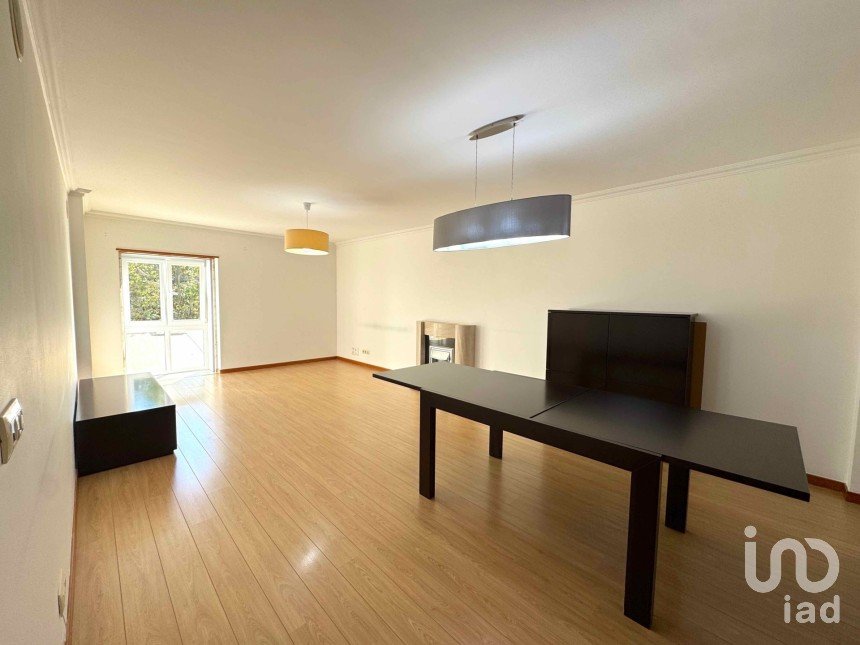 Apartment T3 in Algueirão-Mem Martins of 120 m²