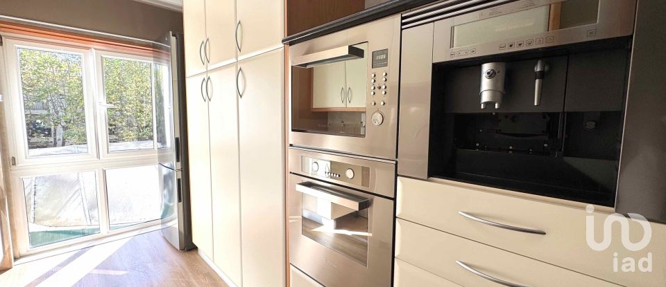 Apartment T3 in Algueirão-Mem Martins of 120 m²