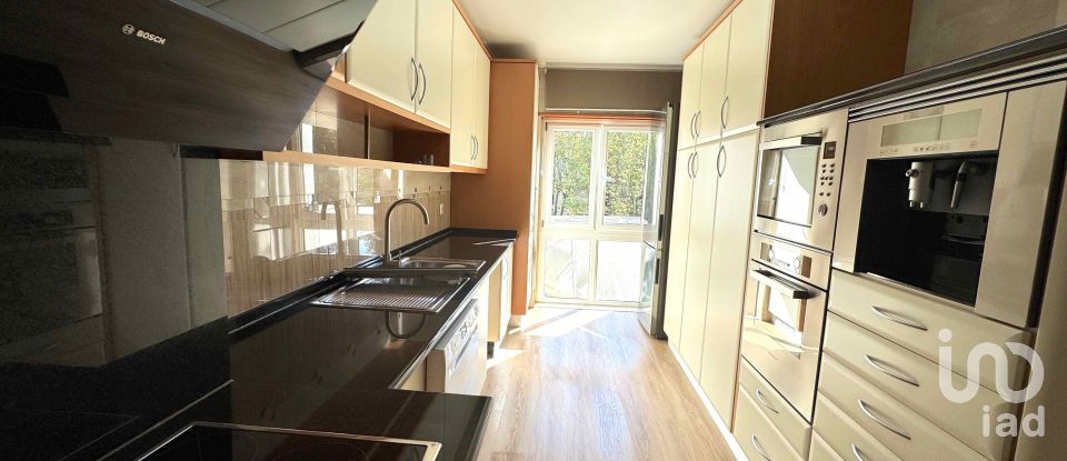 Apartment T3 in Algueirão-Mem Martins of 120 m²