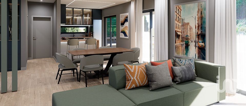 Terreno urbano em Rio Maior de 962 m²