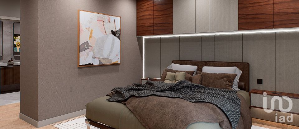 Terreno urbano em Rio Maior de 962 m²