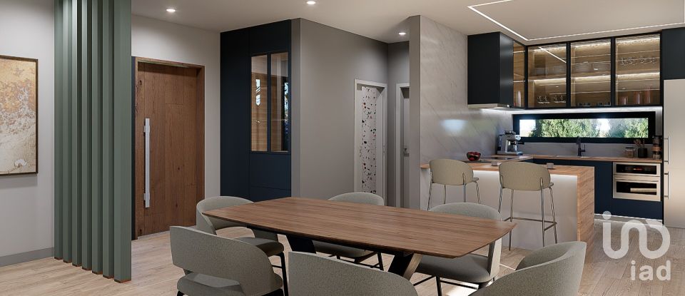 Terreno urbano em Rio Maior de 962 m²