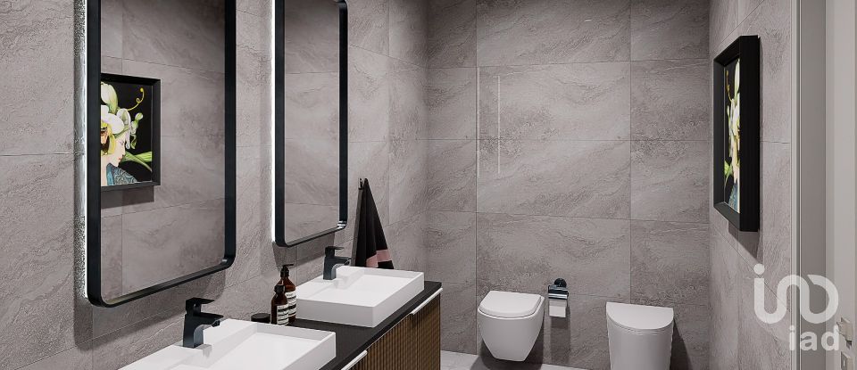 Terreno urbano em Rio Maior de 962 m²