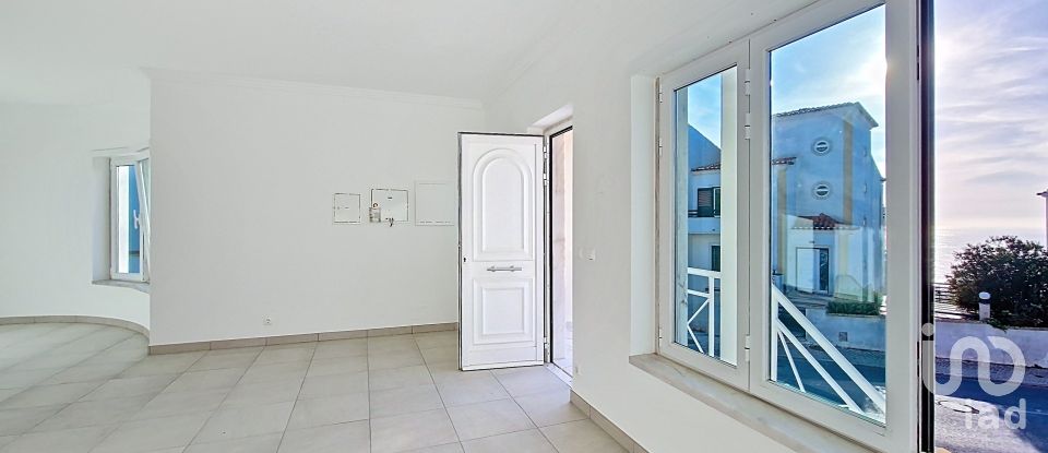 Maison T3 à Ericeira de 219 m²