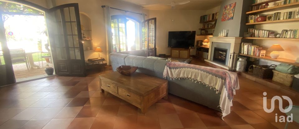 Maison T7 à Faro (Sé e São Pedro) de 607 m²