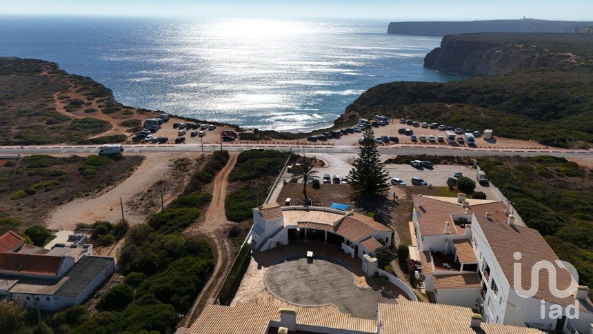Shop / premises commercial in Sagres of 220 m²