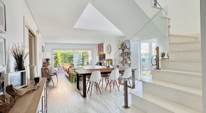 House T3 in Fernão Ferro of 170 m²