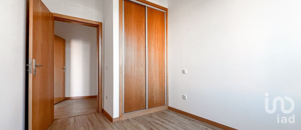 Apartamento T2 em Ovar, São João, Arada e São Vicente de Pereira Jusã de 75 m²