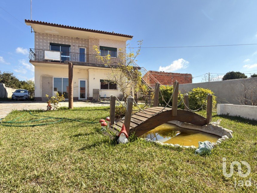 Casa / moradia T4 em Lavos de 230 m²