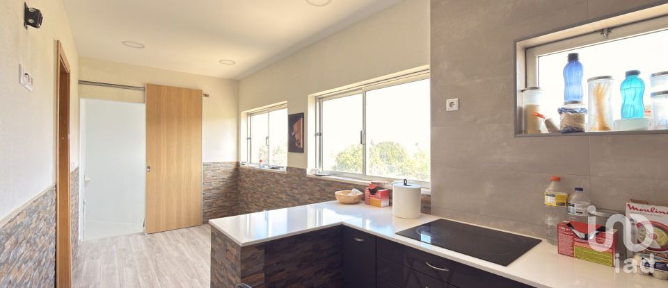 Casa / moradia T4 em Lavos de 230 m²