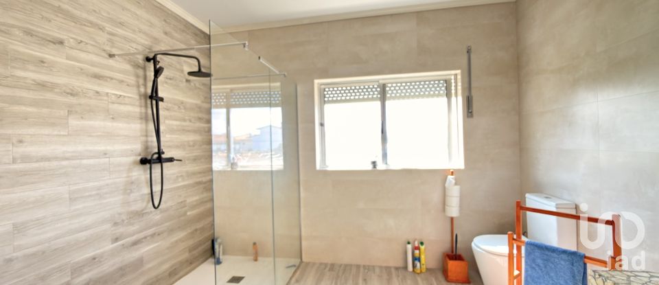 Casa / moradia T4 em Lavos de 230 m²