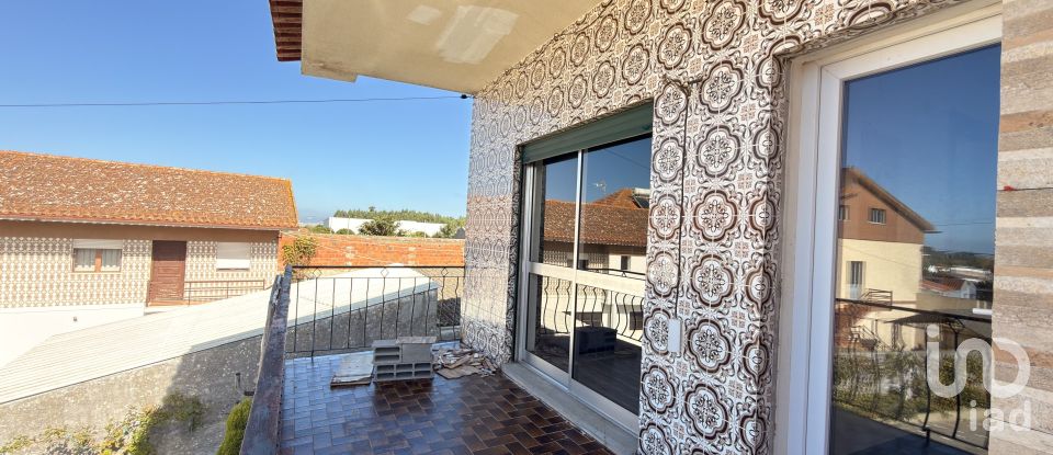 Casa / moradia T4 em Lavos de 230 m²
