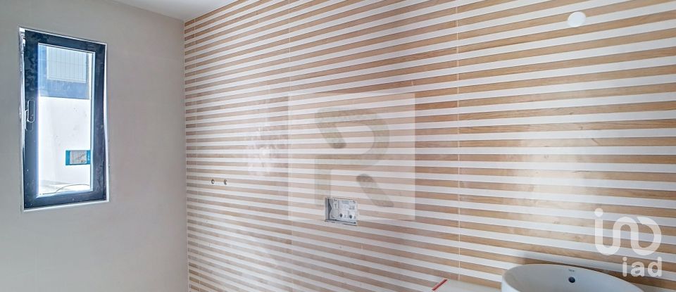 Maison T4 à Portimão de 238 m²