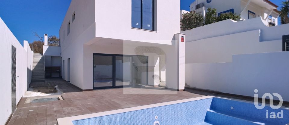 Maison T4 à Portimão de 238 m²
