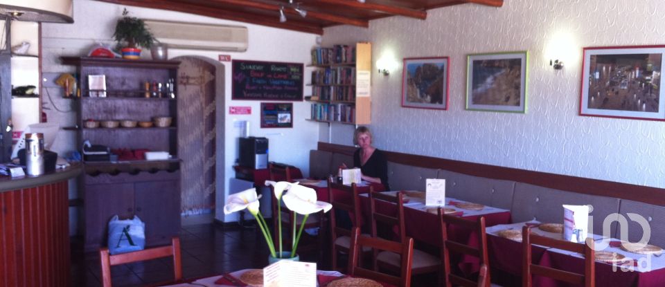 Boutique/Local commercial à Albufeira e Olhos de Água de 118 m²