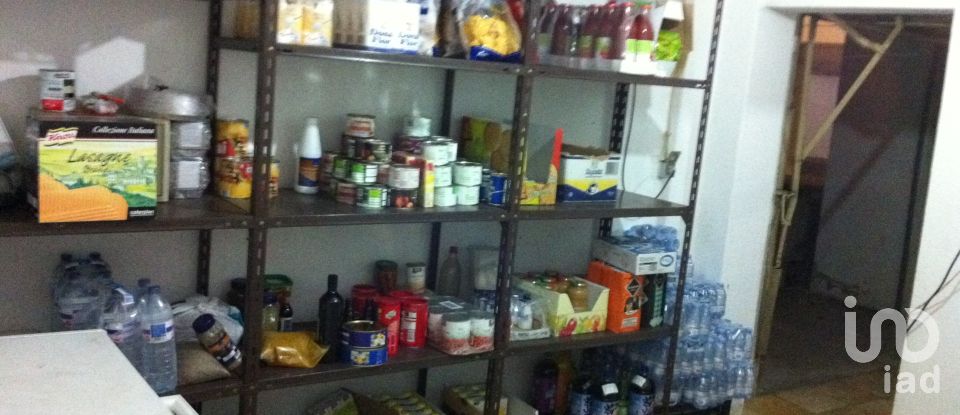 Boutique/Local commercial à Albufeira e Olhos de Água de 118 m²