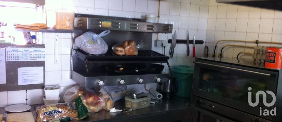 Boutique/Local commercial à Albufeira e Olhos de Água de 118 m²