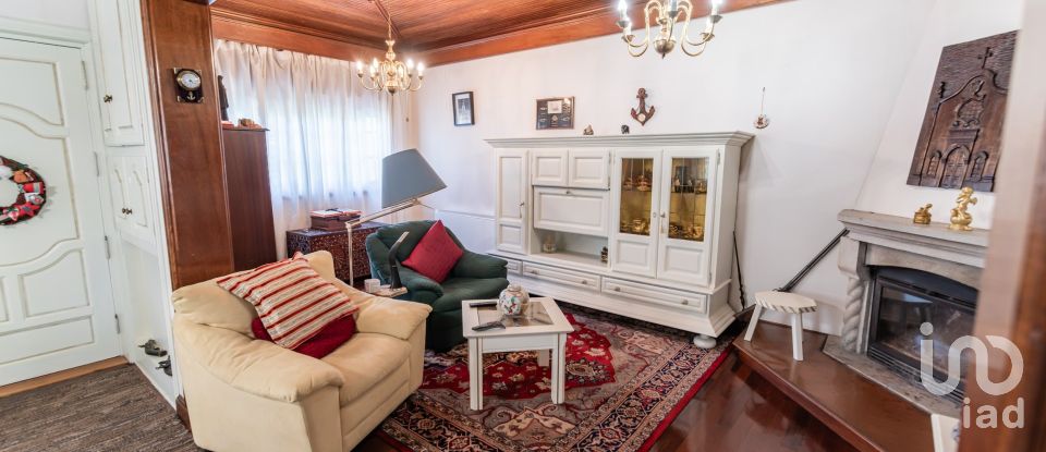 Moradia T5 em Santa Comba de 200 m²