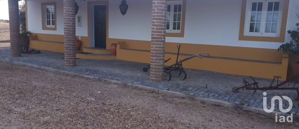 Ferme T4 à Mourão de 495 m²