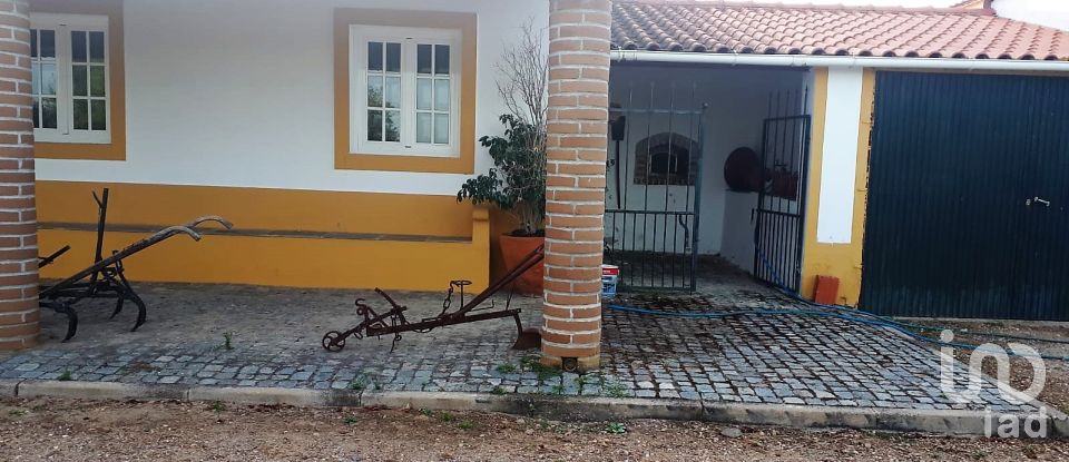 Ferme T4 à Mourão de 495 m²