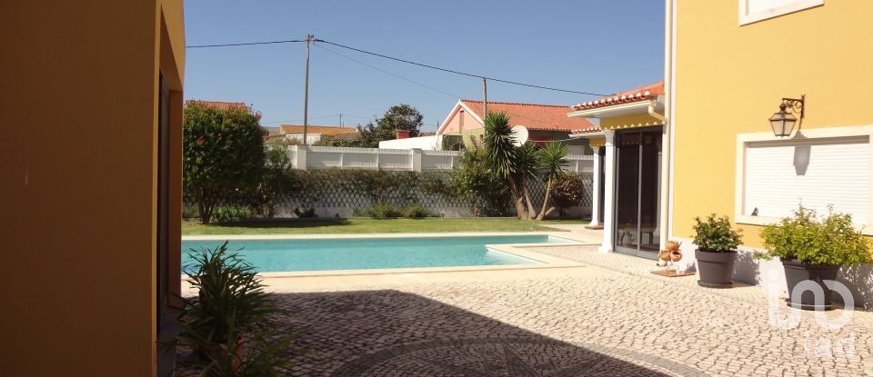 Maison T5 à Silveira de 285 m²