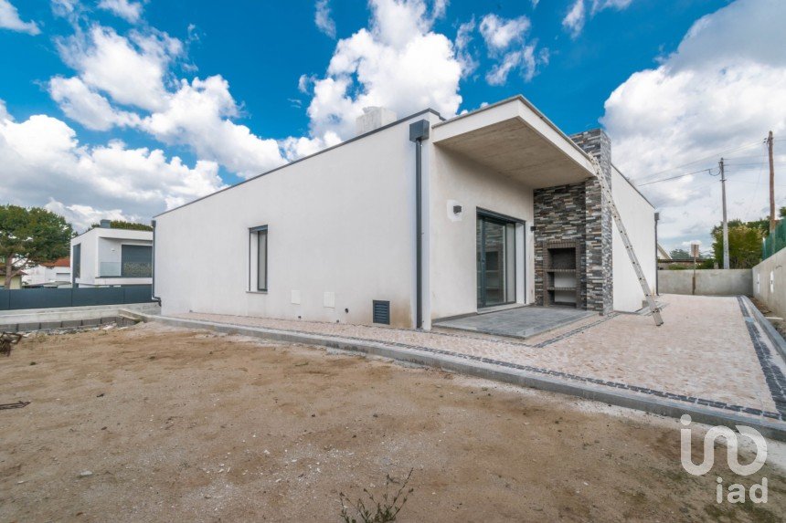 Moradia T3 em Leiria, Pousos, Barreira e Cortes de 234 m²