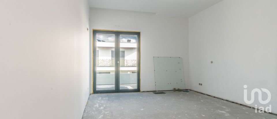 Moradia T3 em Leiria, Pousos, Barreira e Cortes de 234 m²