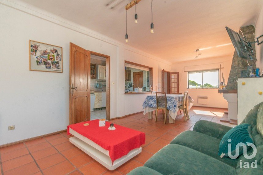 Maison T5 à Marinha Grande de 285 m²