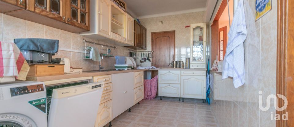 Maison T5 à Marinha Grande de 285 m²