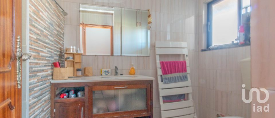 Maison T5 à Marinha Grande de 285 m²