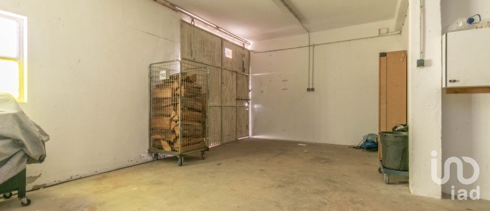 Maison T5 à Marinha Grande de 285 m²