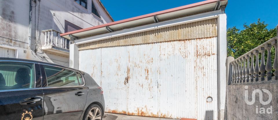 Maison T5 à Marinha Grande de 285 m²