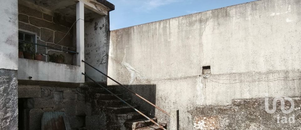 Casa de aldeia T3 em Seixo da Beira de 106 m²