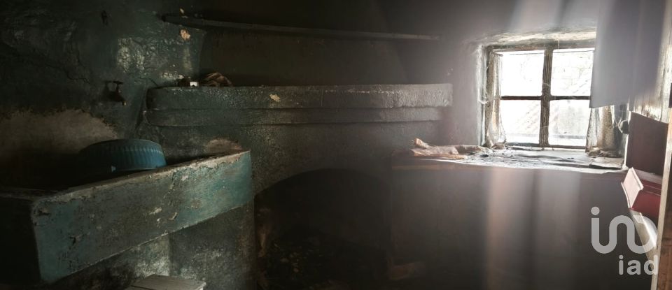 Casa de aldeia T3 em Seixo da Beira de 106 m²