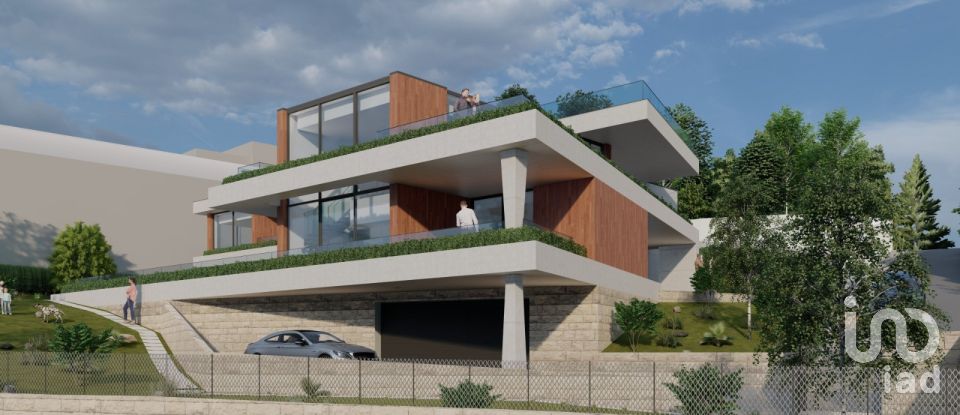 Terreno urbano em Santa Marinha E São Pedro Da Afurada de 2 113 m²