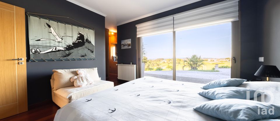 Moradia T4 em Carvalhal de 437 m²