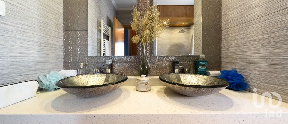 Moradia T4 em Carvalhal de 437 m²