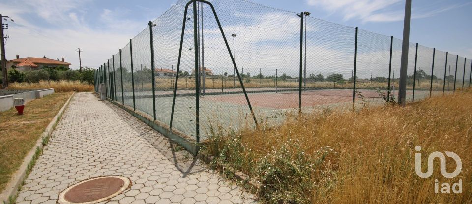 Terreno em Almeida de 663 m²