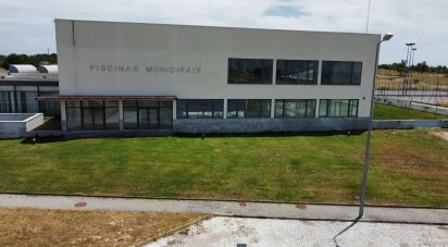 Terrain à Almeida de 562 m²