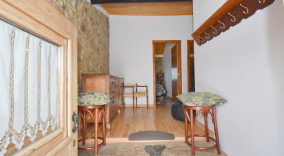 Maison de village T2 à Cumeeira de 166 m²