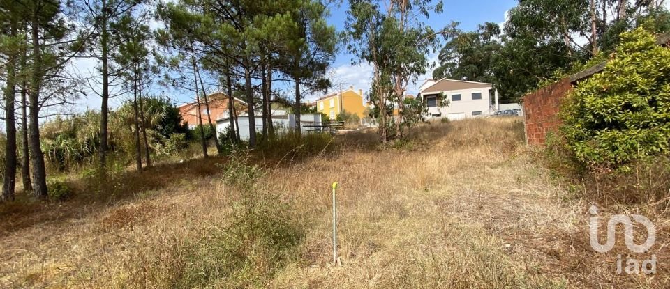 Terrain à bâtir à Santa Maria, São Pedro E Matacães de 640 m²