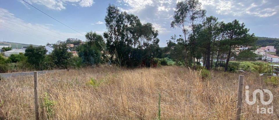 Terrain à bâtir à Santa Maria, São Pedro E Matacães de 640 m²