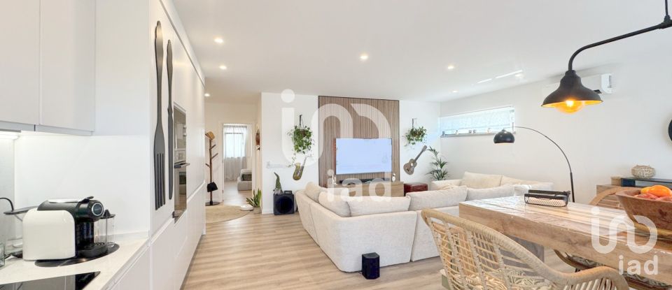 Apartamento T3 em Quelfes de 127 m²