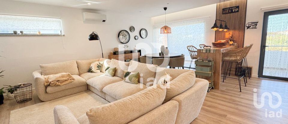 Apartamento T3 em Quelfes de 127 m²