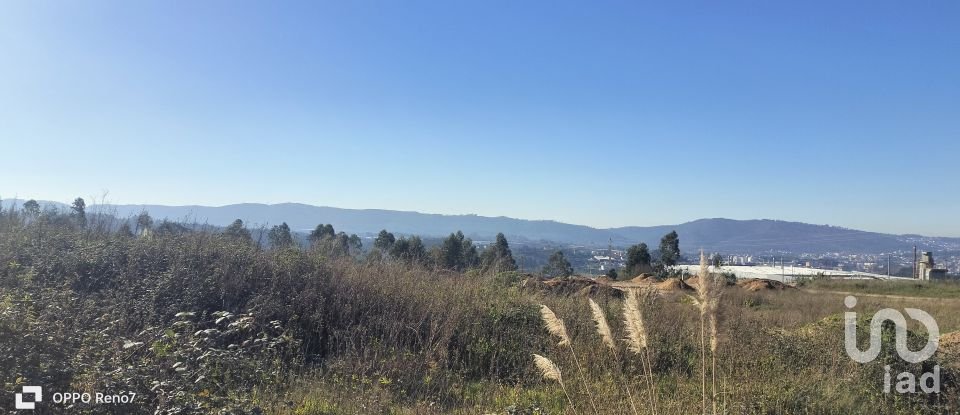 Terrain à bâtir à Gandra de 14 000 m²